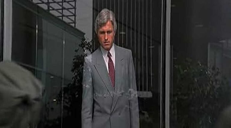 Dennis Holahan’s Early Life, Education, Career and personal Life - Art ...