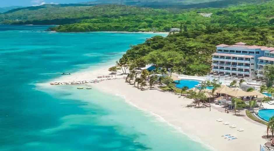 6 Sandals Resorts for Your Next Tropical Getaway